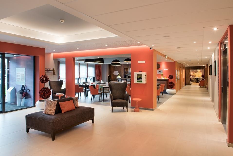 Domitys Le Pavillon De Diane Aparthotel Thionville Eksteriør bilde
