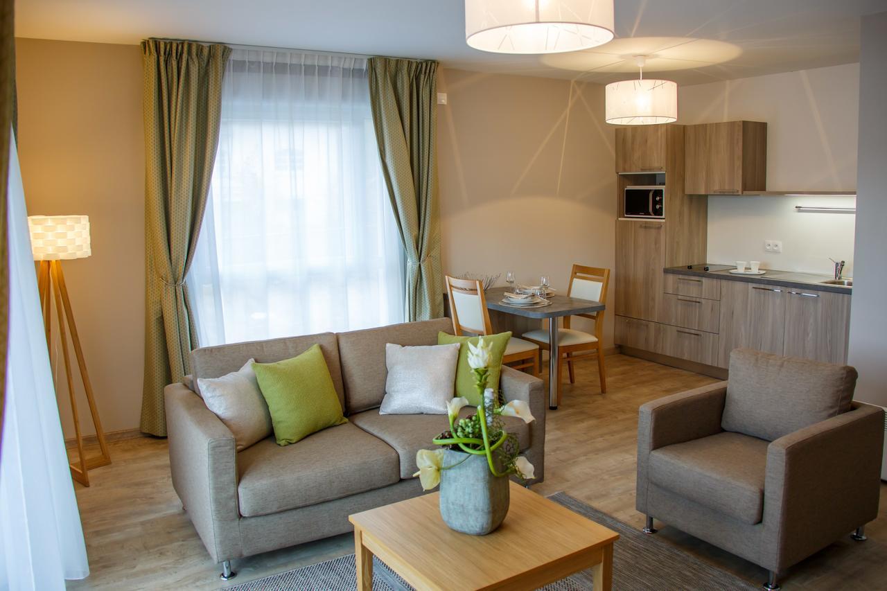 Domitys Le Pavillon De Diane Aparthotel Thionville Eksteriør bilde