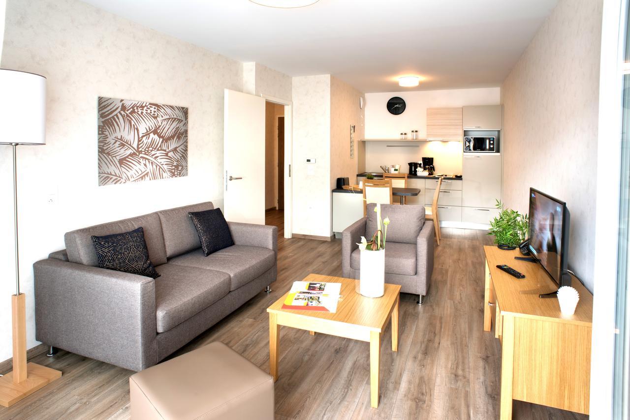 Domitys Le Pavillon De Diane Aparthotel Thionville Eksteriør bilde